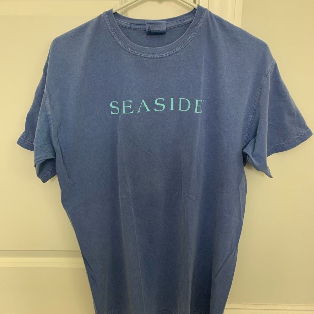 Comfort Colors medium t shirt
